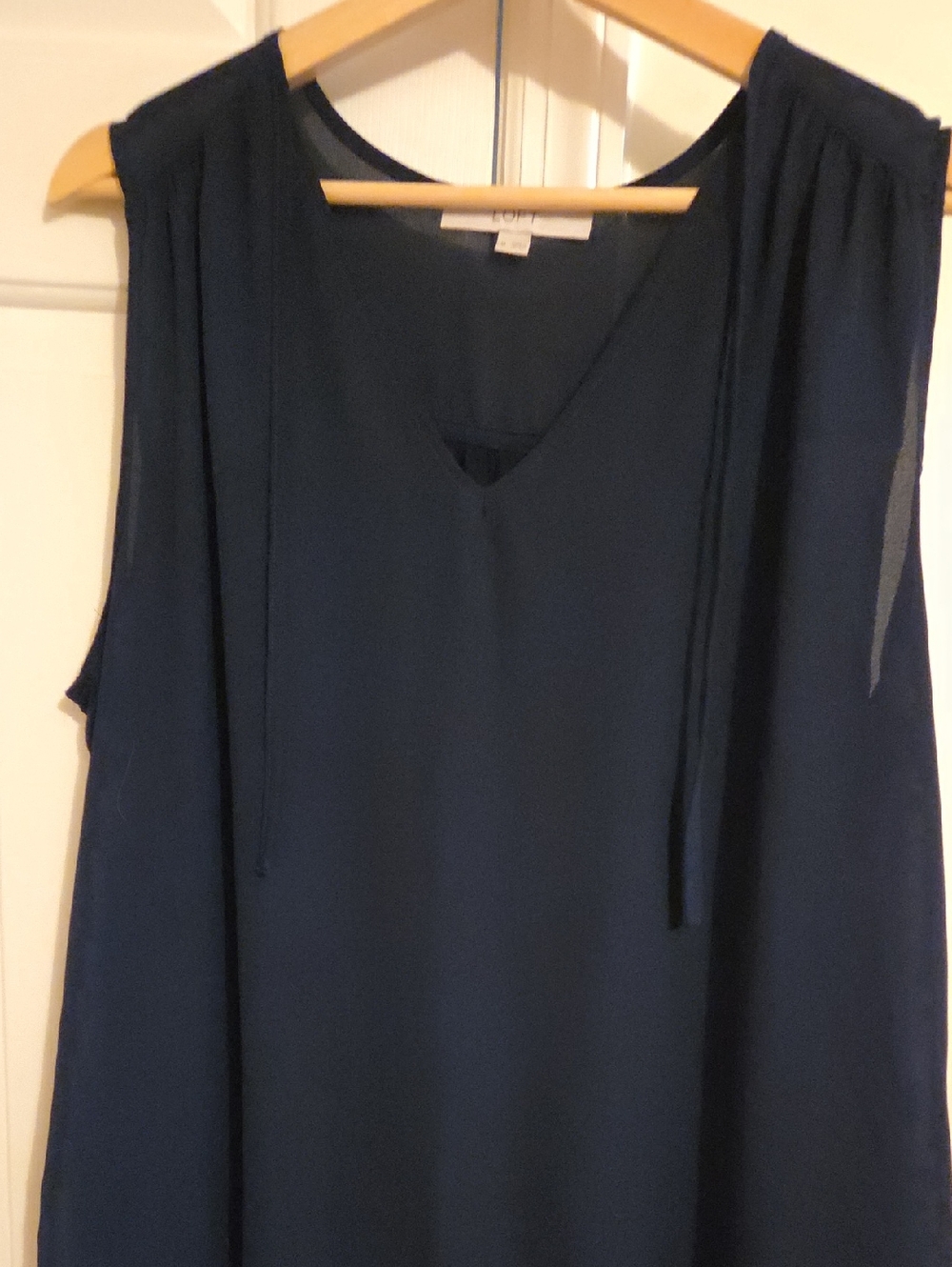 Loft Sleeveless V-Neck Women's Top in Navy